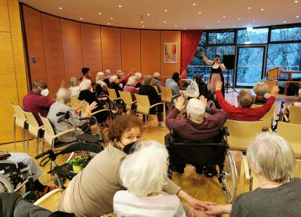 28012023stua