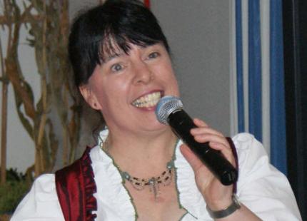 2011y