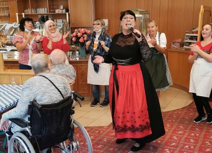 09102021hilb