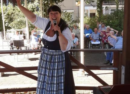 06082020braune